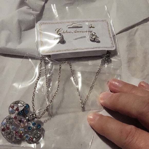 Chloe + Isabel Jewelry - Chloe + Isabel Silver Necklace with Multicolor Accents